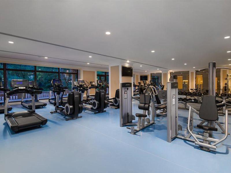 Hotel Radisson Blu Forest Manor Hongqiao - Near Necc