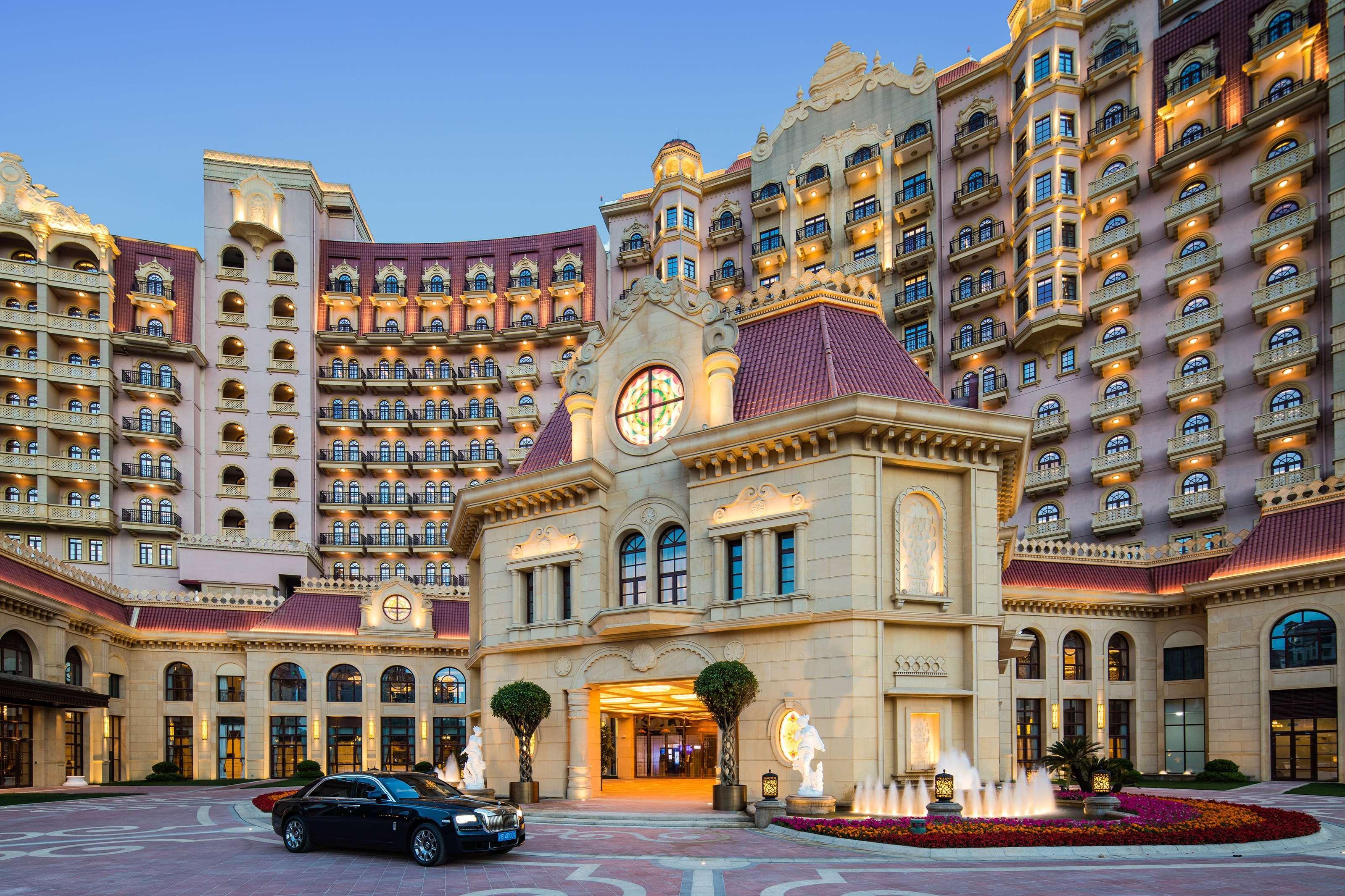 Radisson Blu Forest Manor Hongqiao - Near Necc Hotel Shanghai
